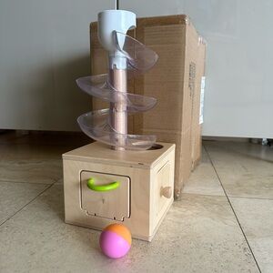 LOVEVERY Spiral Ball Drop The Babbler Slide and Seek Wooden Toy + 2 balls